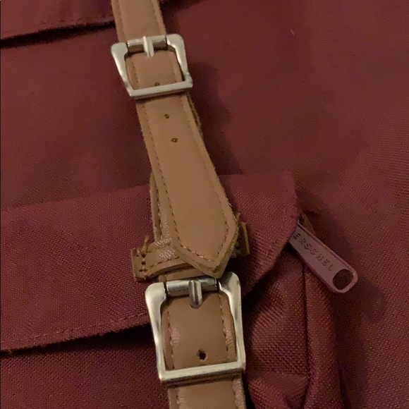 NWOT LARGE Hershel Backpack - Picture 3 of 12